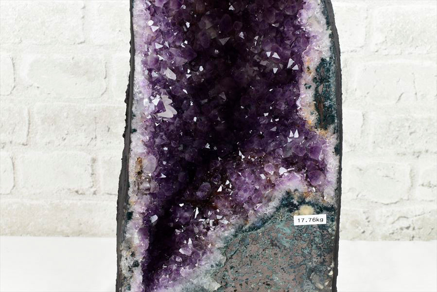 アメジストドーム　カペーラ　晶洞　紫水晶　アメシスト　amethyst geode　インテリア　置物　天然石　パワーストーン