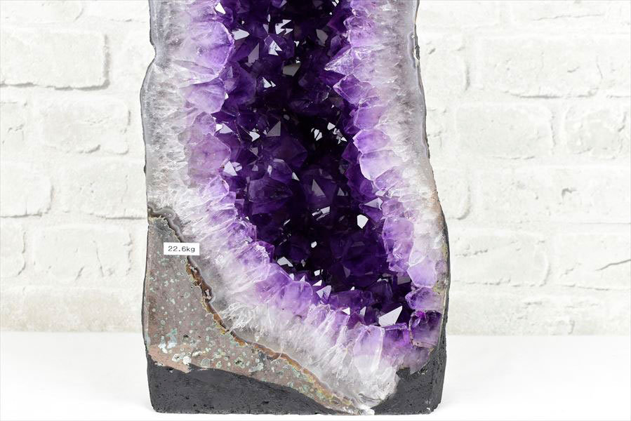 アメジストドーム　カペーラ　晶洞　紫水晶　アメシスト　amethyst geode　インテリア　置物　天然石　パワーストーン