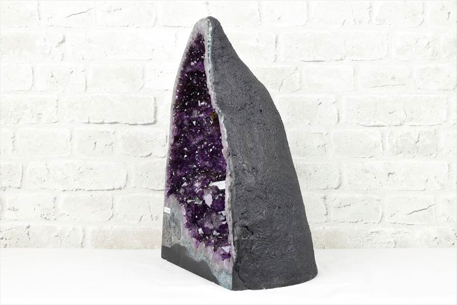 アメジストドーム　カペーラ　晶洞　紫水晶　アメシスト　amethyst geode　インテリア　置物　天然石　パワーストーン