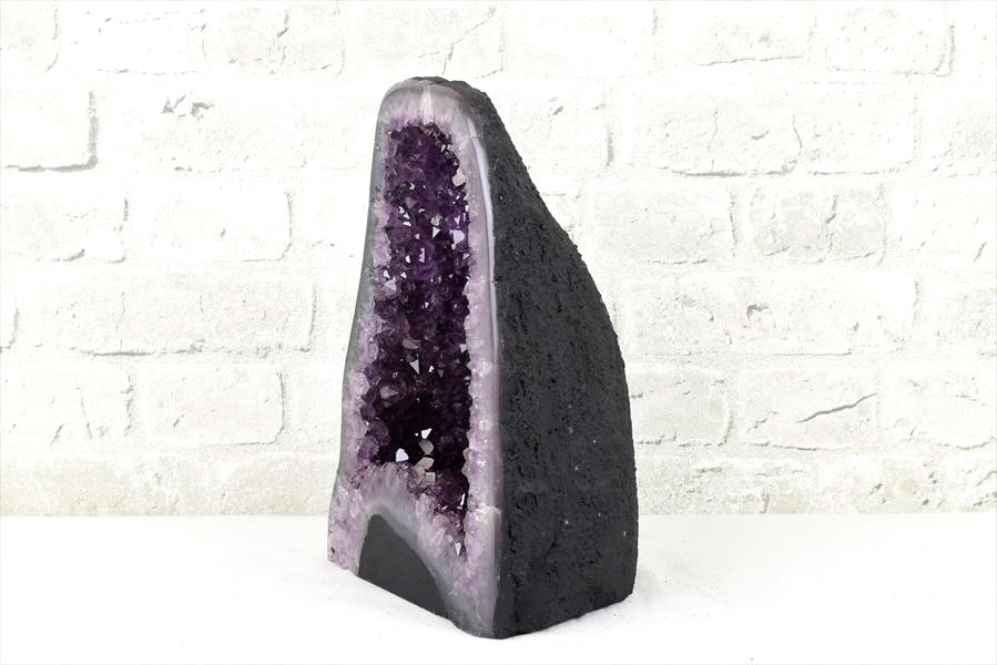 アメジストドーム　カペーラ　晶洞　紫水晶　アメシスト　amethyst geode　インテリア　置物　天然石　パワーストーン