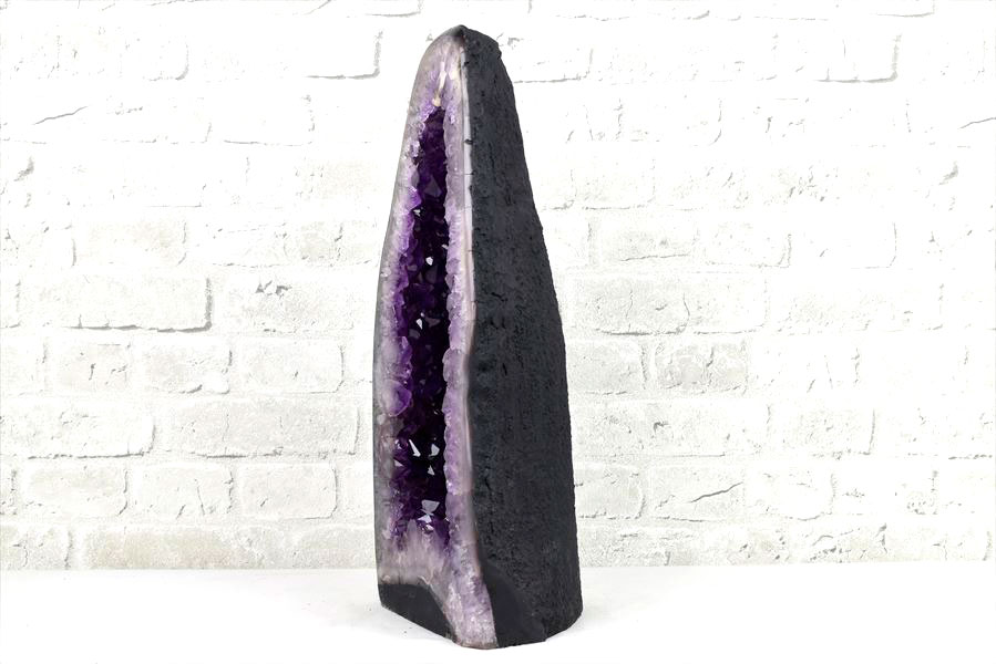 アメジストドーム　カペーラ　晶洞　紫水晶　アメシスト　amethyst geode　インテリア　置物　天然石　パワーストーン