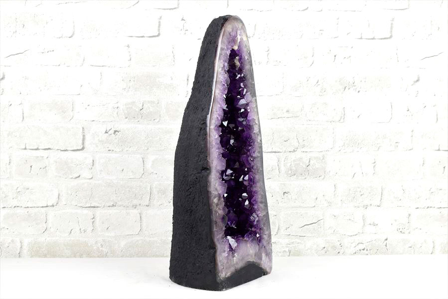 アメジストドーム　カペーラ　晶洞　紫水晶　アメシスト　amethyst geode　インテリア　置物　天然石　パワーストーン