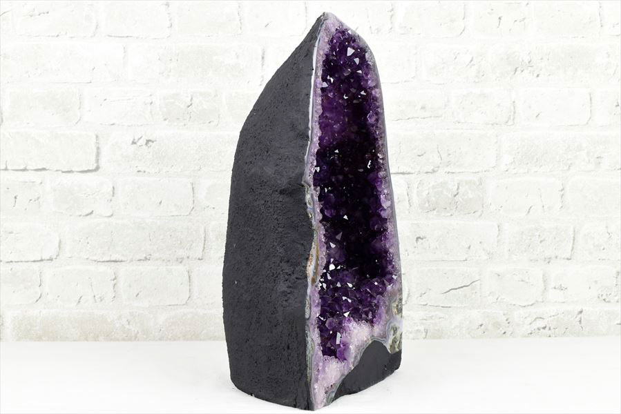 アメジストドーム　カペーラ　晶洞　紫水晶　アメシスト　amethyst geode　インテリア　置物　天然石　パワーストーン