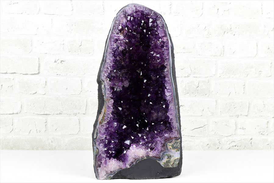 アメジストドーム　カペーラ　晶洞　紫水晶　アメシスト　amethyst geode　インテリア　置物　天然石　パワーストーン