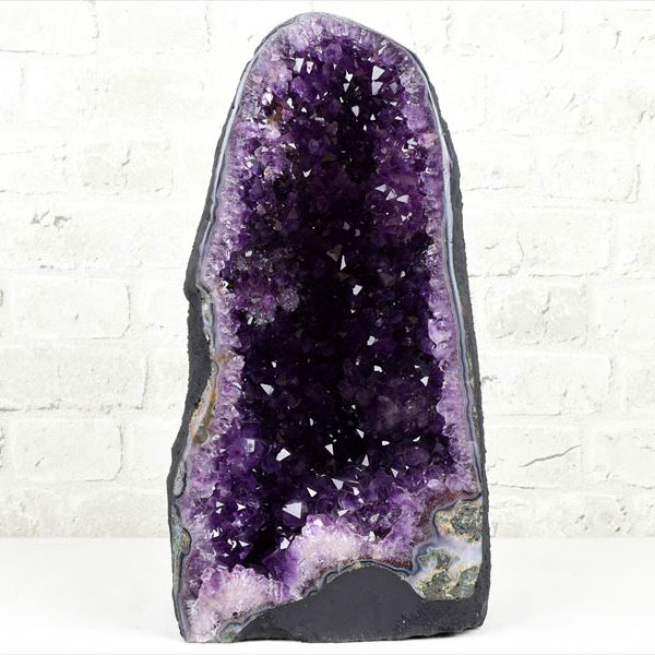 アメジストドーム　カペーラ　晶洞　紫水晶　アメシスト　amethyst geode　インテリア　置物　天然石　パワーストーン