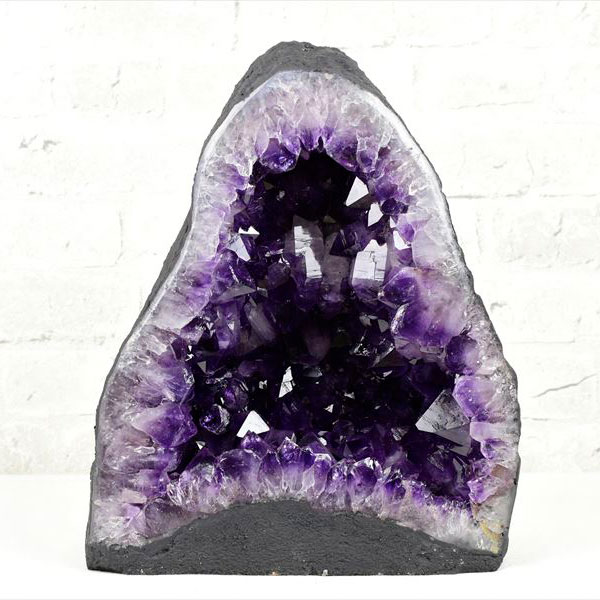 アメジストドーム　カペーラ　晶洞　紫水晶　アメシスト　amethyst geode　インテリア　置物　天然石　パワーストーン