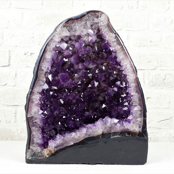 アメジストドーム　カペーラ　晶洞　紫水晶　アメシスト　amethyst geode　インテリア　置物　天然石　パワーストーン