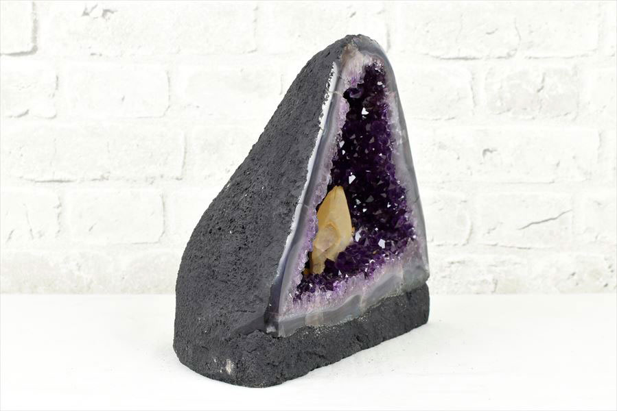 アメジストドーム　カペーラ　晶洞　紫水晶　アメシスト　amethyst geode　インテリア　置物　天然石　パワーストーン