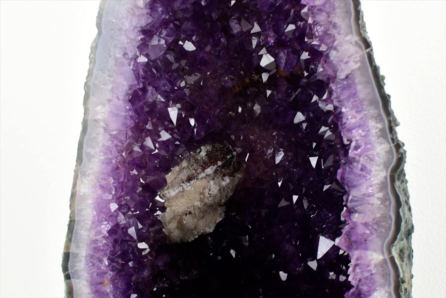 アメジストドーム　カペーラ　晶洞　紫水晶　アメシスト　amethyst geode　インテリア　置物　天然石　パワーストーン