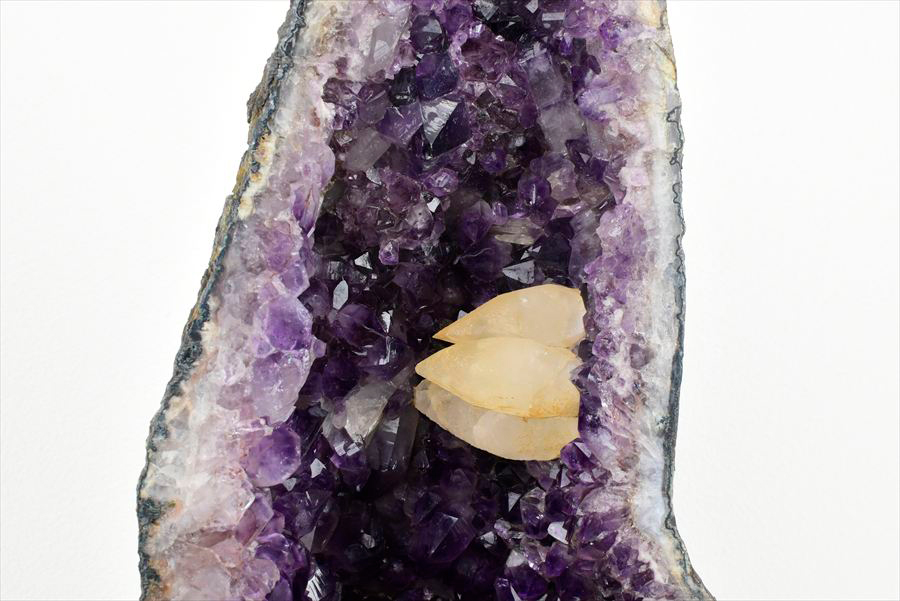 アメジストドーム 背面セメント加工無し｜原産地より直輸入｜紫水晶