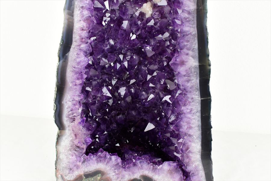 アメジストドーム　カペーラ　晶洞　紫水晶　アメシスト　amethyst geode　インテリア　置物　天然石　パワーストーン