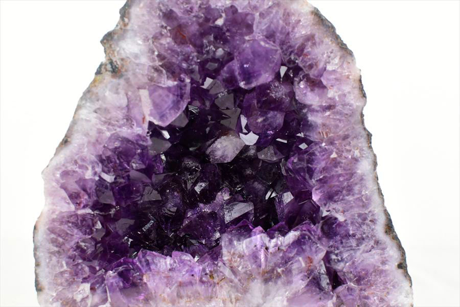 アメジストドーム　カペーラ　晶洞　紫水晶　アメシスト　amethyst geode　インテリア　置物　天然石　パワーストーン