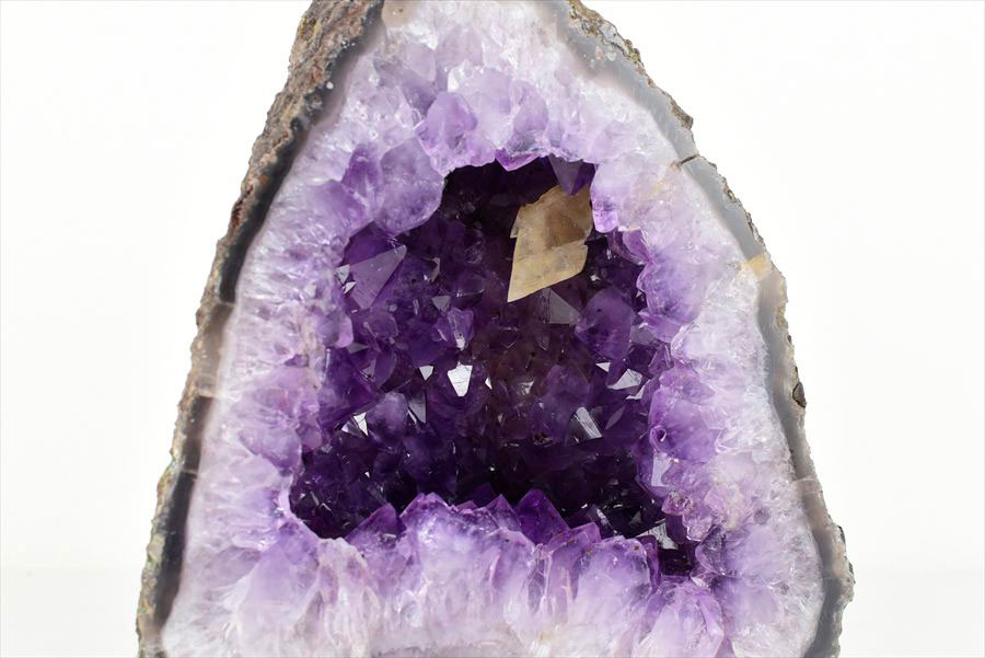 アメジストドーム　カペーラ　晶洞　紫水晶　アメシスト　amethyst geode　インテリア　置物　天然石　パワーストーン