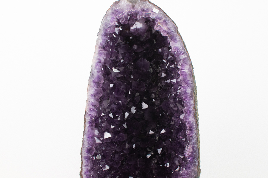 アメジストドーム　カペーラ　晶洞　紫水晶　アメシスト　amethyst geode　インテリア　置物　天然石　パワーストーン