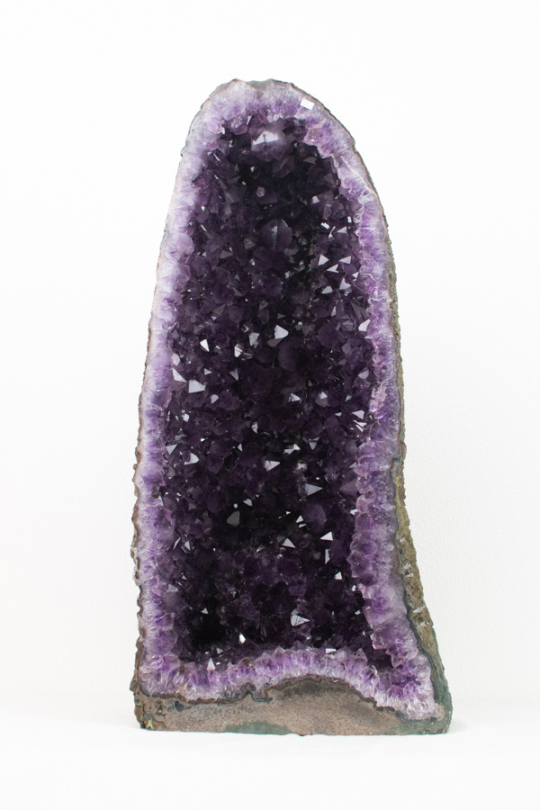 アメジストドーム　カペーラ　晶洞　紫水晶　アメシスト　amethyst geode　インテリア　置物　天然石　パワーストーン