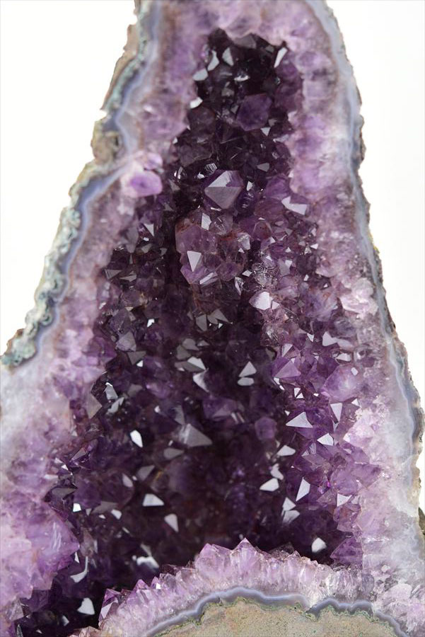 アメジストドーム　カペーラ　晶洞　紫水晶　アメシスト　amethyst geode　インテリア　置物　天然石　パワーストーン