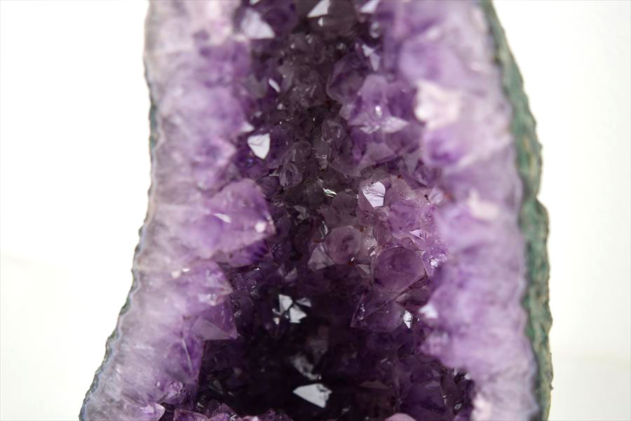 アメジストドーム　カペーラ　晶洞　紫水晶　アメシスト　amethyst geode　インテリア　置物　天然石　パワーストーン