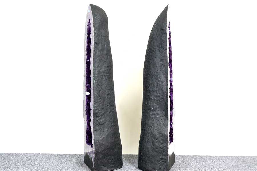 アメジストドーム　ペアドーム　カペーラ　晶洞　紫水晶　アメシスト　amethyst geode　インテリア　置物　天然石　パワーストーン