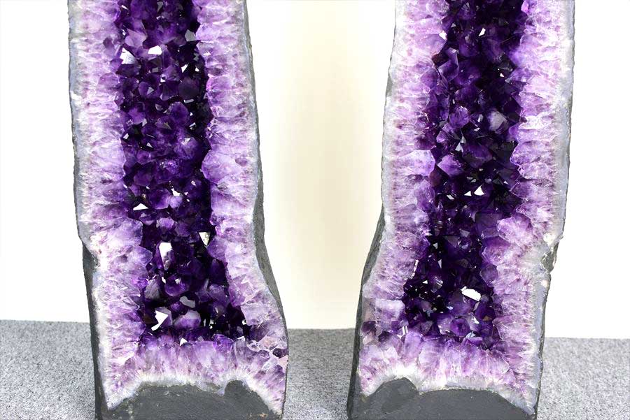 アメジストドーム　ペアドーム　カペーラ　晶洞　紫水晶　アメシスト　amethyst geode　インテリア　置物　天然石　パワーストーン