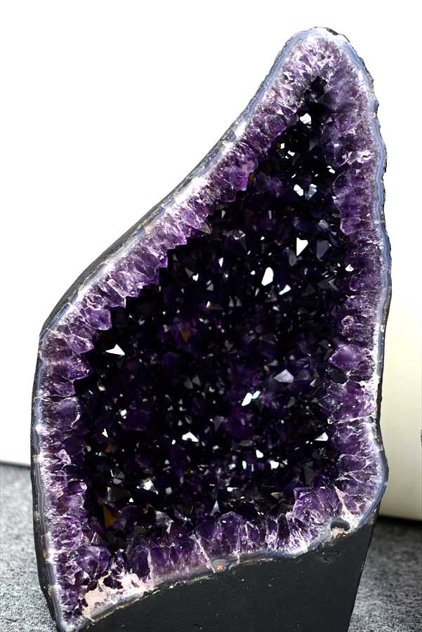 アメジストドーム　ペアドーム　カペーラ　晶洞　紫水晶　アメシスト　amethyst geode　インテリア　置物　天然石　パワーストーン