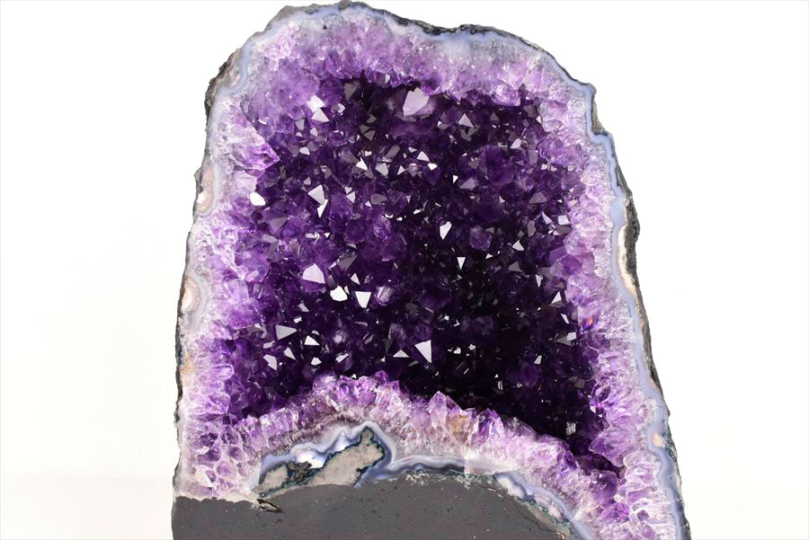 アメジストドーム　カペーラ　晶洞　紫水晶　アメシスト　amethyst geode　インテリア　置物　天然石　パワーストーン