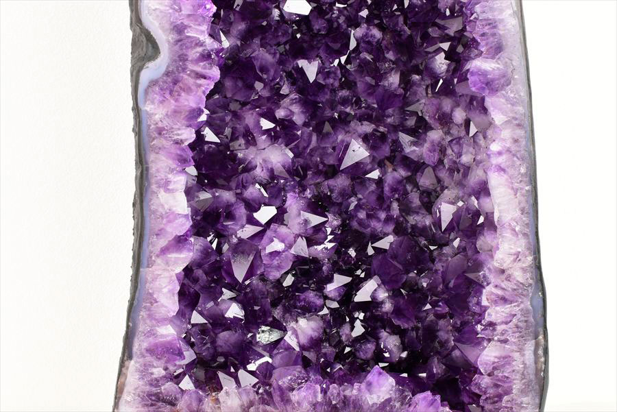 アメジストドーム　カペーラ　晶洞　紫水晶　アメシスト　amethyst geode　インテリア　置物　天然石　パワーストーン