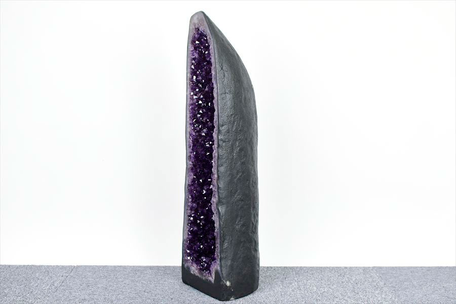 アメジストドーム　カペーラ　晶洞　紫水晶　アメシスト　amethyst geode　インテリア　置物　天然石　パワーストーン