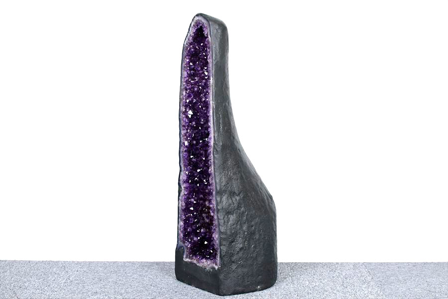 アメジストドーム　カペーラ　晶洞　紫水晶　アメシスト　amethyst geode　インテリア　置物　天然石　パワーストーン
