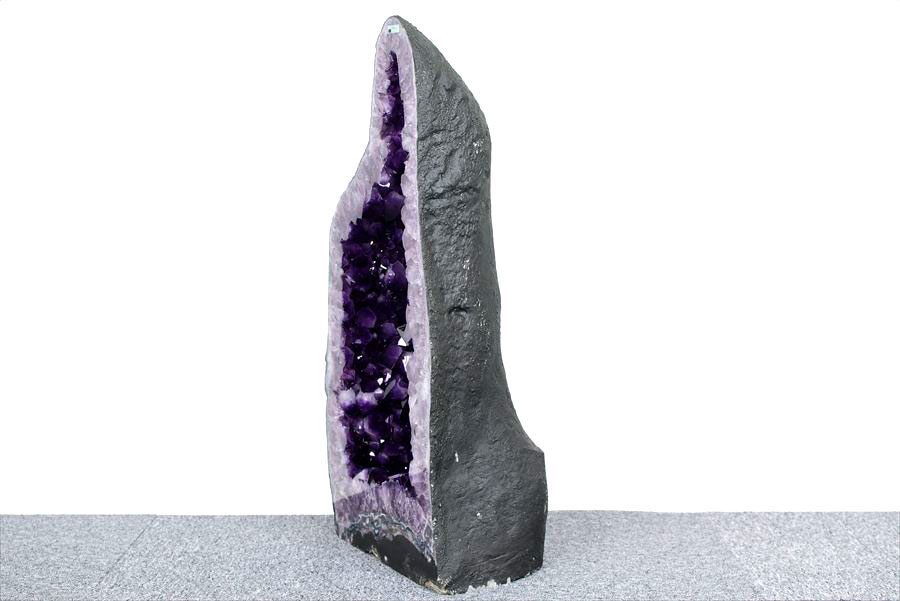 アメジストドーム　カペーラ　晶洞　紫水晶　アメシスト　amethyst geode　インテリア　置物　天然石　パワーストーン