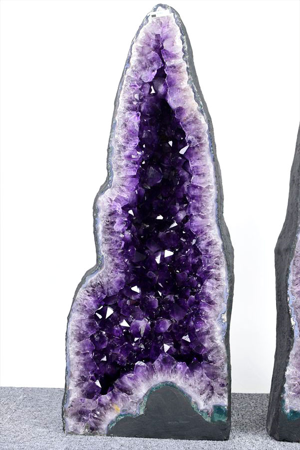 アメジストドーム　ペアドーム　カペーラ　晶洞　紫水晶　アメシスト　amethyst geode　インテリア　置物　天然石　パワーストーン