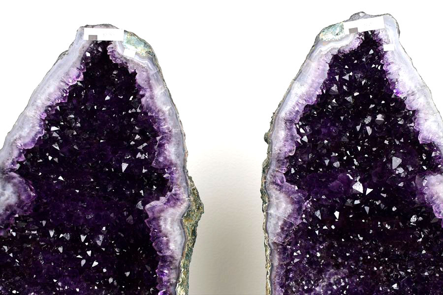 アメジストドーム　ペアドーム　紫水晶　背面　amethyst geode　インテリア　置物　天然石　パワーストーン