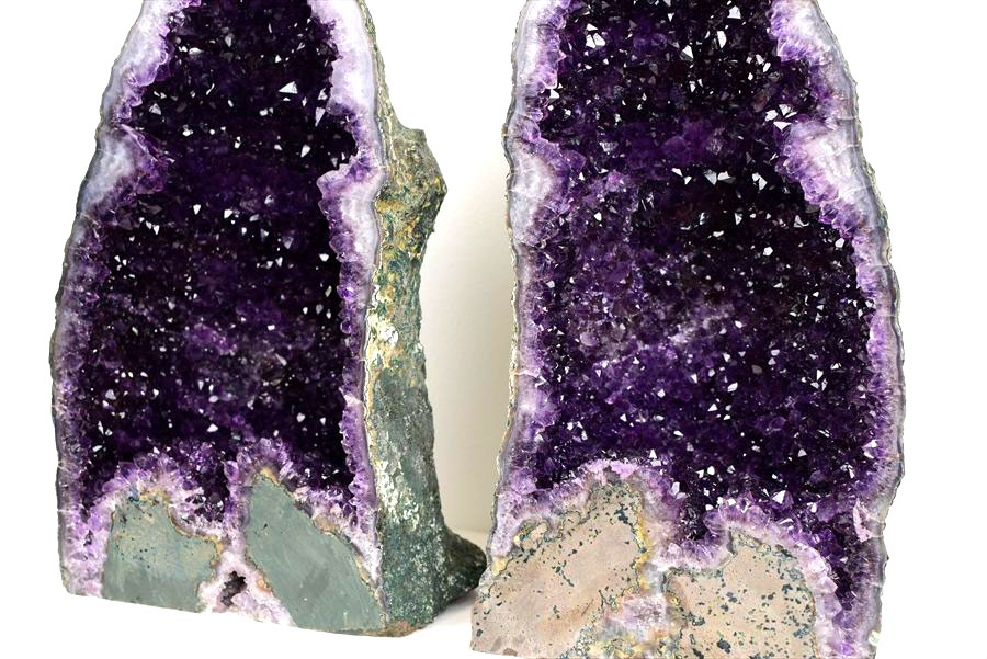 アメジストドーム　ペアドーム　紫水晶　背面　amethyst geode　インテリア　置物　天然石　パワーストーン