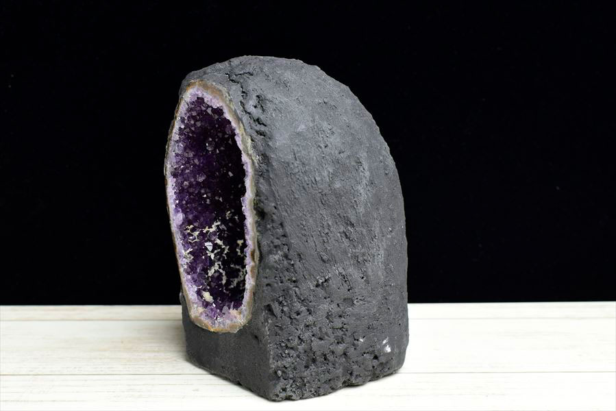 ウルグアイ産　アメジストドーム　ミニドーム　カペーラ　晶洞　紫水晶　アメシスト　amethyst geode　インテリア　置物　天然石　パワーストーン