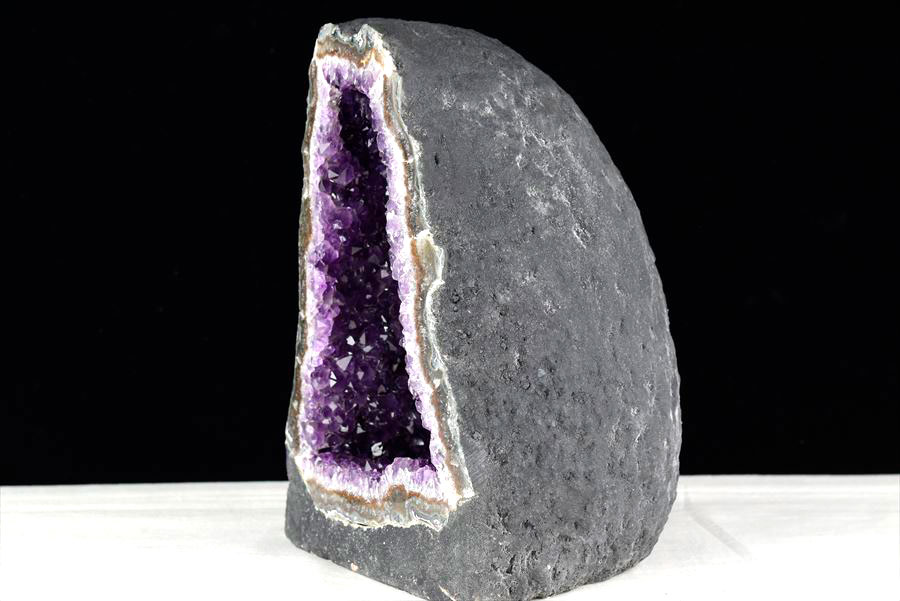 アメジストドーム　カペーラ　晶洞　紫水晶　アメシスト　amethyst geode　インテリア　置物　天然石　パワーストーン