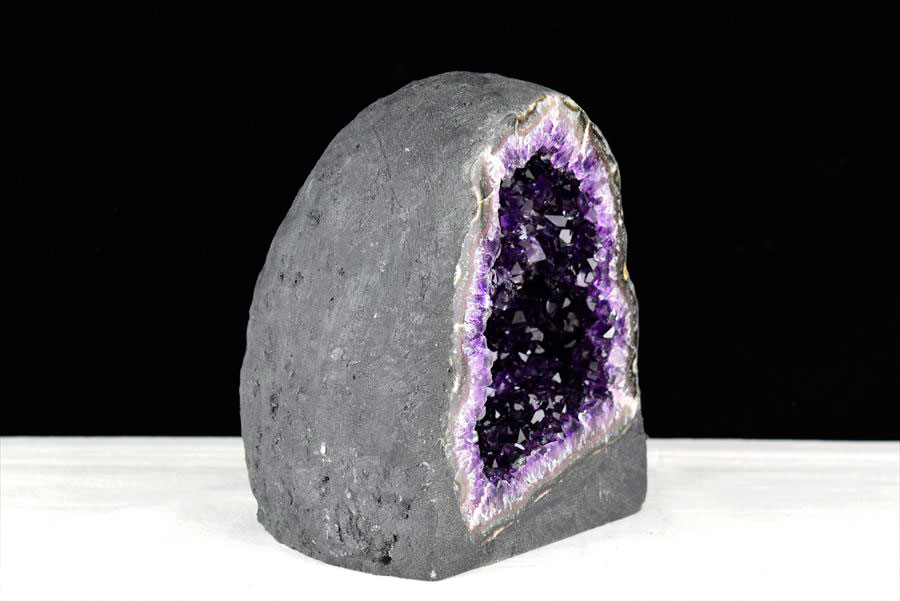 アメジストドーム　カペーラ　晶洞　紫水晶　アメシスト　amethyst geode　インテリア　置物　天然石　パワーストーン