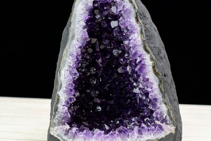 ウルグアイ産 アメジストドーム（ミニドーム）紫水晶｜置物