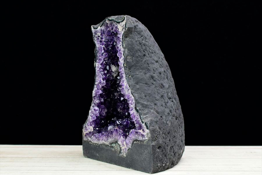 ミニアメジストドーム　濃紫　ウルグアイ産　高品質原石　美品　紫水晶　置物 ウルグアイ産 アメジストドーム（ミニドーム）紫水晶｜置物｜原産地