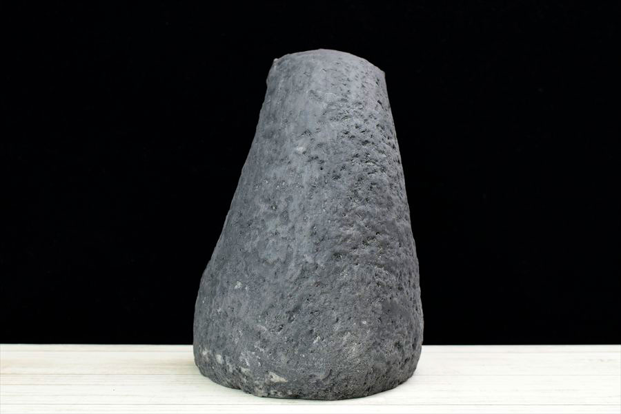 ウルグアイ産❣️天然石アメジストの卵形　置物D.475 ウルグアイ産 アメジストドーム（ミニドーム）紫水晶｜置物｜原産地