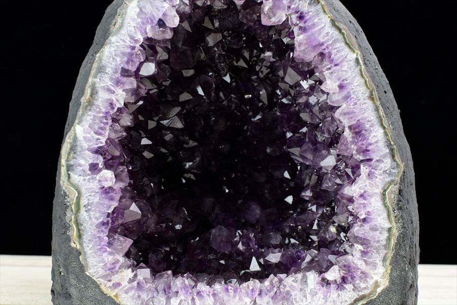 ウルグアイ産 アメジストドーム 天然水晶 ウルグアイ産 アメジストドーム（ミニドーム）紫水晶｜置物