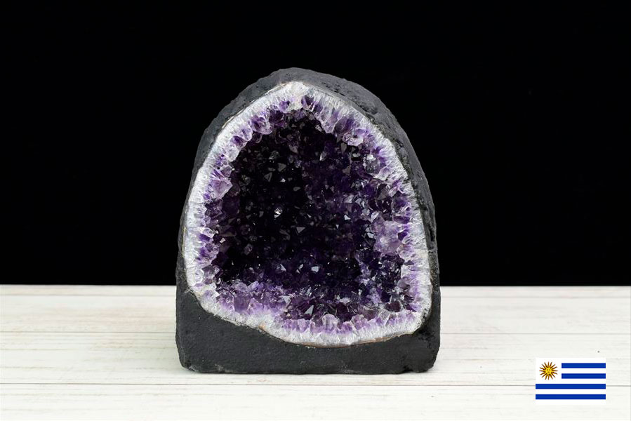 アメジストドーム　カペーラ　晶洞　紫水晶　アメシスト　amethyst geode　インテリア　置物　天然石　パワーストーン