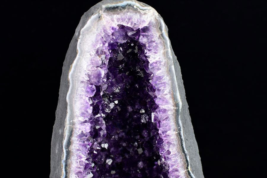 ウルグアイ産　アメジストドーム　カペーラ　晶洞　紫水晶　アメシスト　amethyst geode　インテリア　置物　天然石　パワーストーン