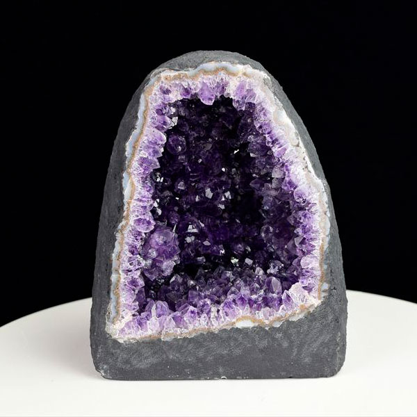 ウルグアイ産　アメジストドーム　カペーラ　晶洞　紫水晶　アメシスト　amethyst geode　インテリア　置物　天然石　パワーストーン