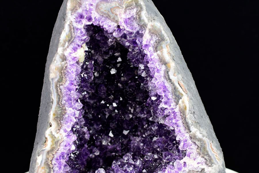 ウルグアイ産　アメジストドーム　カペーラ　晶洞　紫水晶　アメシスト　amethyst geode　インテリア　置物　天然石　パワーストーン
