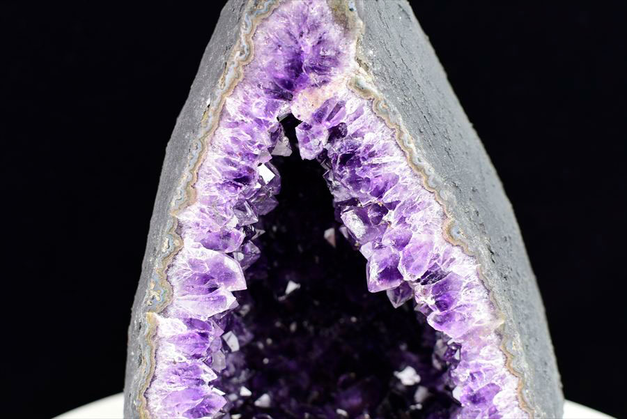 ウルグアイ産　アメジストドーム　カペーラ　晶洞　紫水晶　アメシスト　amethyst geode　インテリア　置物　天然石　パワーストーン