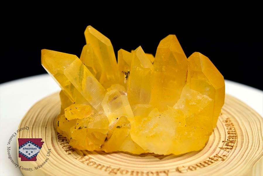 アーカンソー産　水晶　ゴールデンヒーラー　水晶クラスター　ゴールデンクォーツ　Arkansas　原石　結晶　クラスター　浄化　置物　天然石　パワーストーン