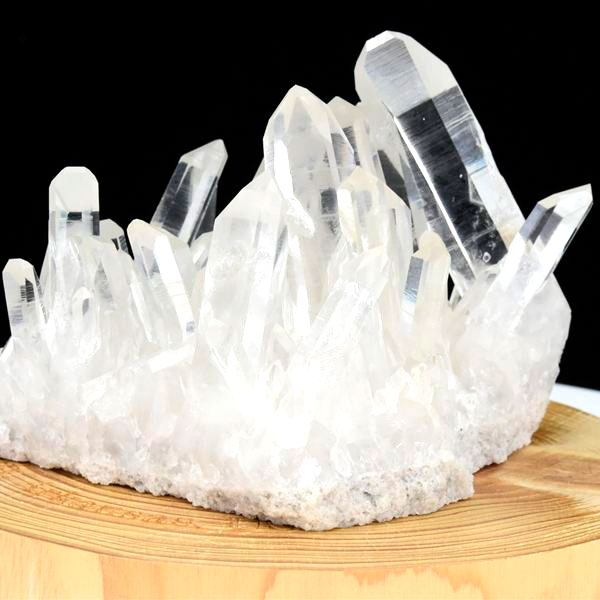 アーカンソー州産 水晶クラスター 原石｜原産地直輸入｜最も美しい水晶