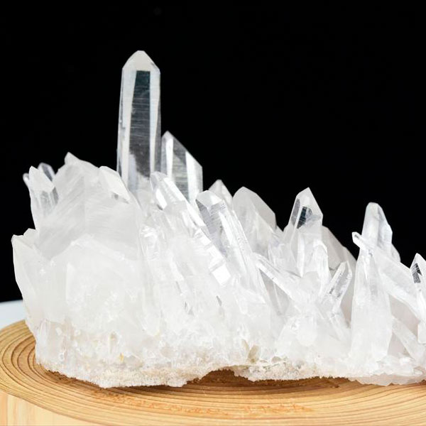 アーカンソー産　水晶クラスター　Arkansas　透明　原石　結晶　クラスター　浄化　置物　天然石　パワーストーン