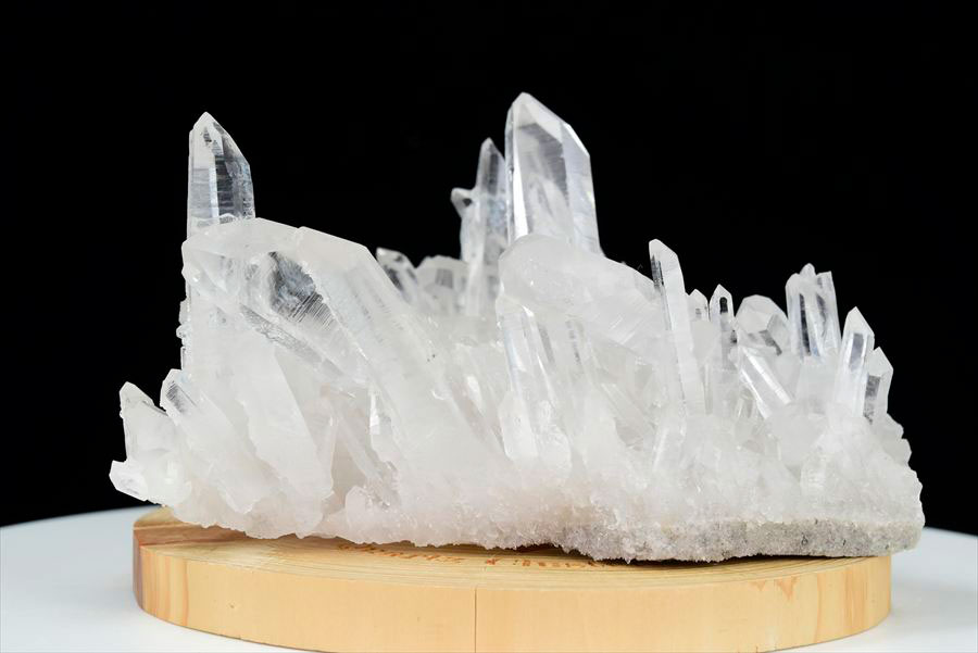 アーカンソー産　水晶クラスター　Arkansas　透明　原石　結晶　クラスター　浄化　置物　天然石　パワーストーン