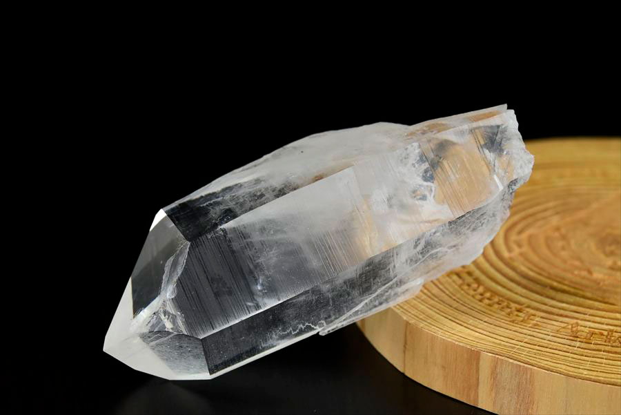 アーカンソー産　水晶ポイント　Arkansas　原石　単結晶　浄化　置物　天然石　パワーストーン