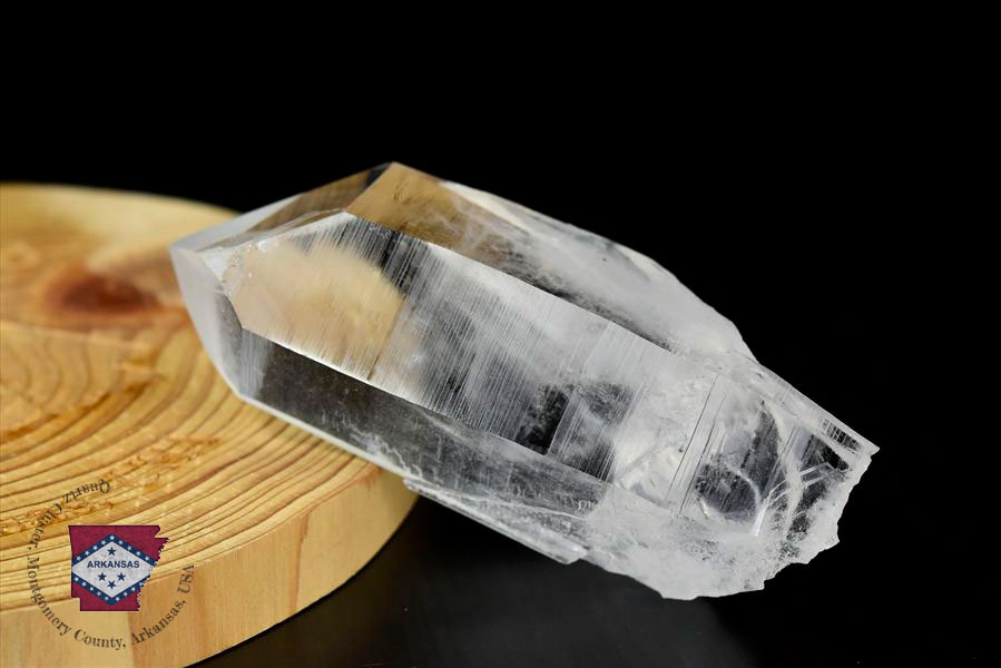 アーカンソー産　水晶ポイント　Arkansas　原石　単結晶　浄化　置物　天然石　パワーストーン